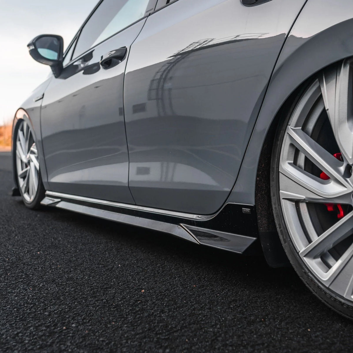 VW Golf / Golf GTI / Golf R Mk8 & Mk8.5 EVO-1 Gloss Black Side Skirts by Zaero (2020+)