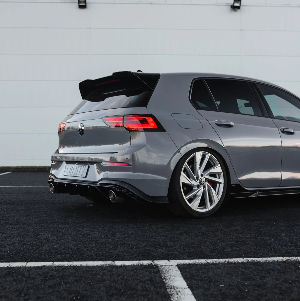 VW Golf / Golf GTI / Golf R Mk8 & Mk8.5 EVO-1 Gloss Black Side Skirts by Zaero (2020+)